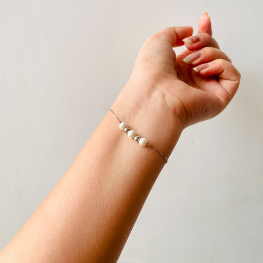 Sleek chain Pearl bracelet 925 hallmark pure silver